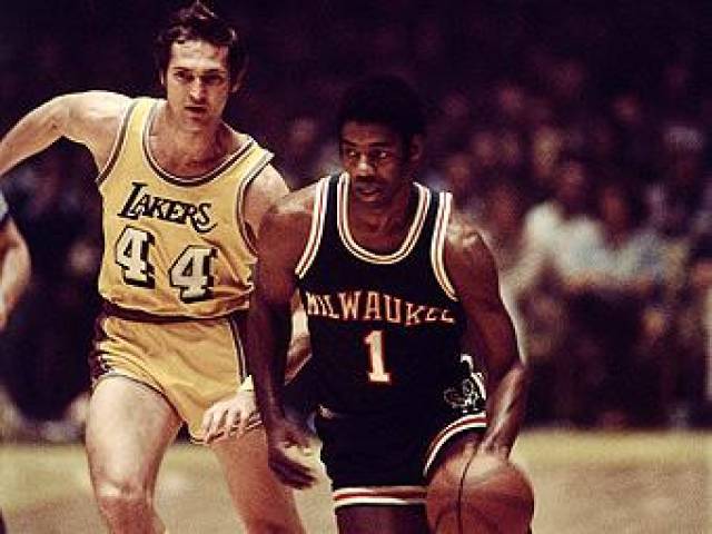 甚至在未来 甚至在未来